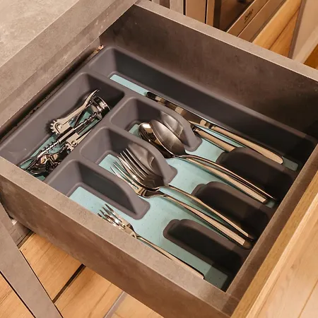 Greygreen By Holistay Tirana