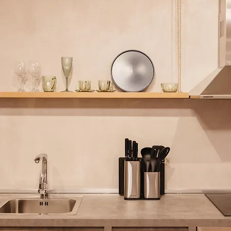 Greygreen By Holistay Apartment Tirana