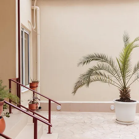 Greygreen By Holistay