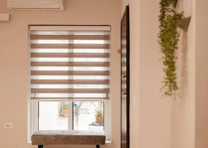 Greygreen By Holistay * 티라나